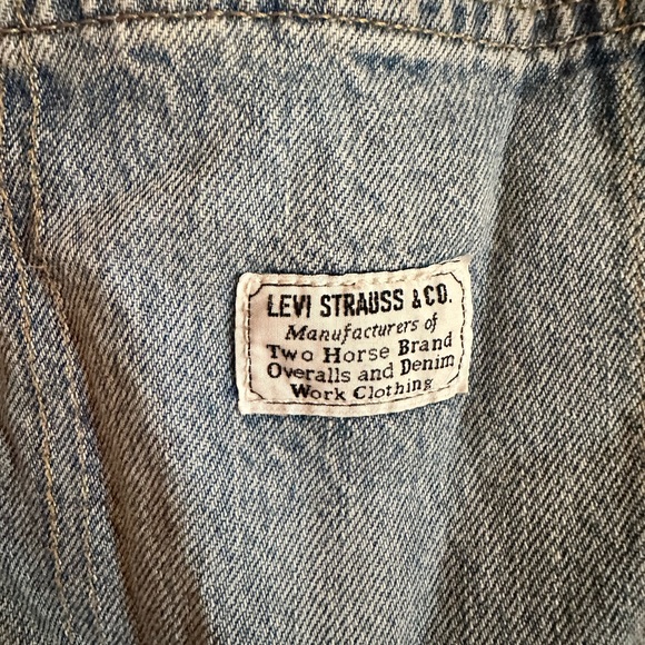 Levi’s Vintage Women’s Overalls - Picture 2 of 4